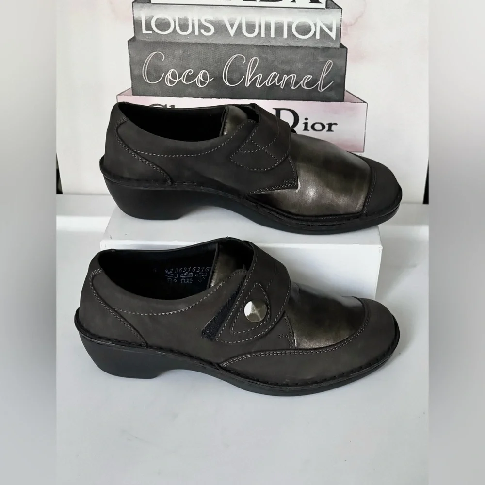 Berkemann Stretch Comfort Wedge Shoes in Metallic Bronze & Black Size 7